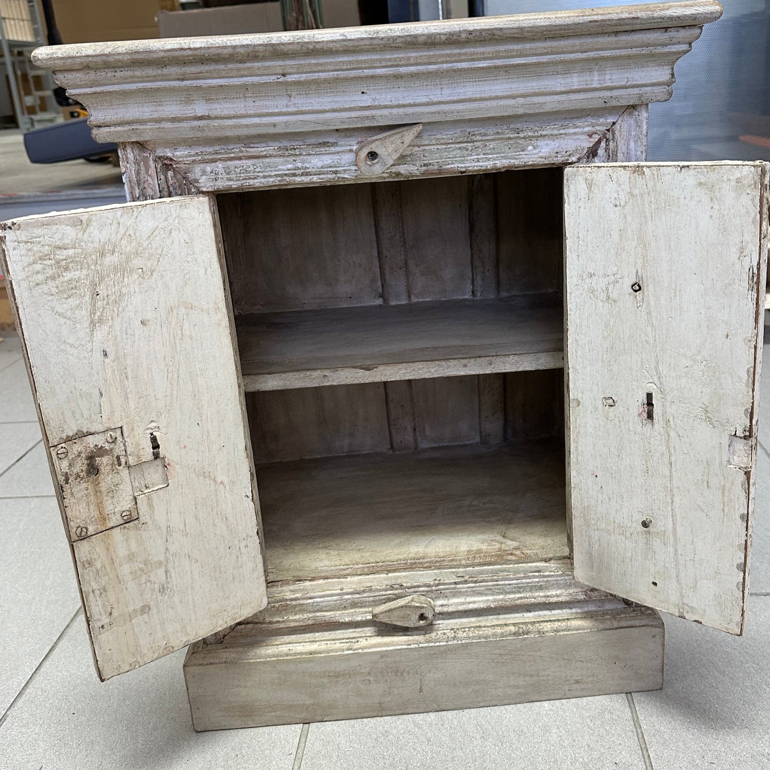 vintage skap vitrine rustikk grønn original