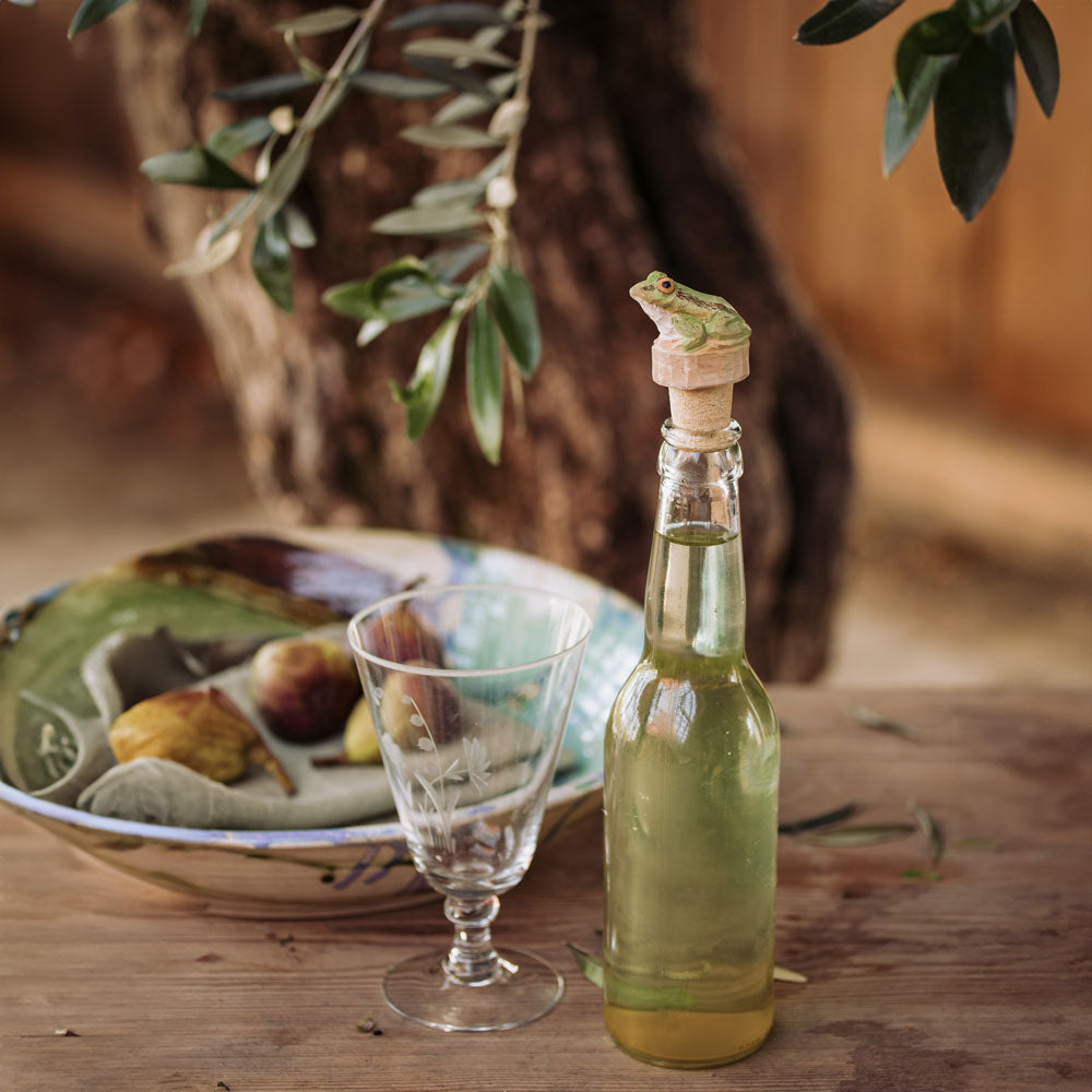 dekorativ flaskekork med en frosk - fra wildlife garden