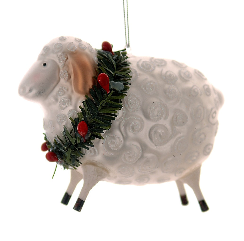 julekule sau med krans