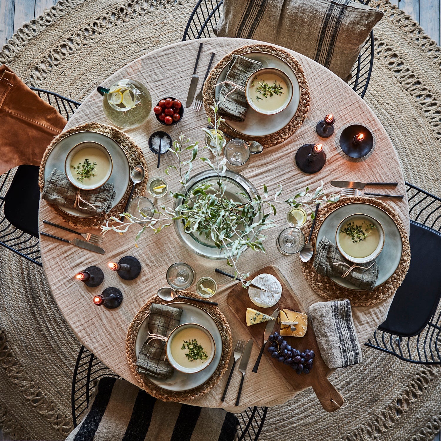 lang teskje svart metall jern sukker affari servering