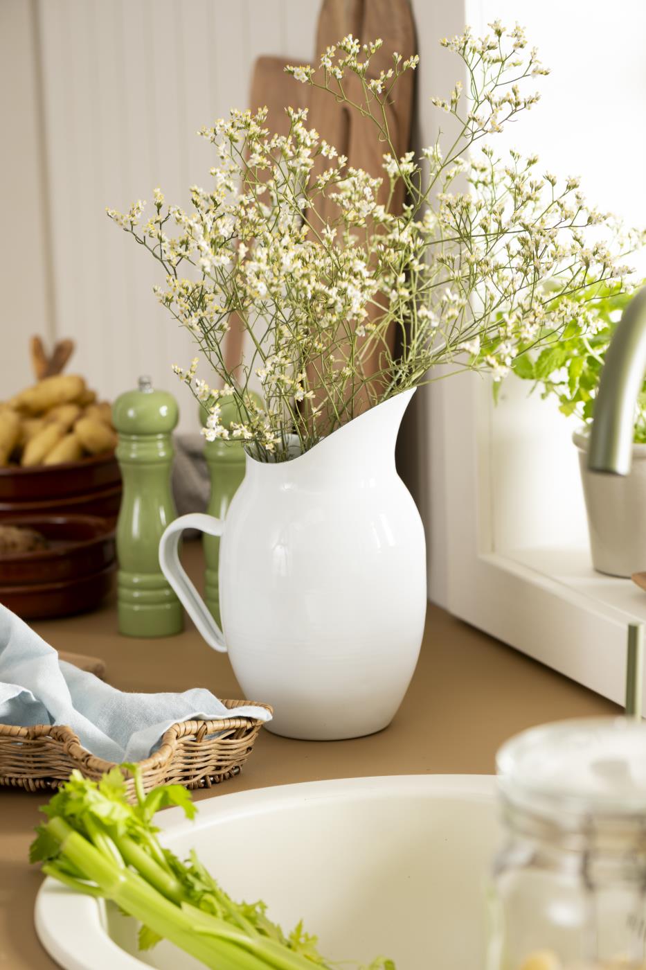 mugge emalje hvit klassisk 0450-11 ib laursen blomster vase