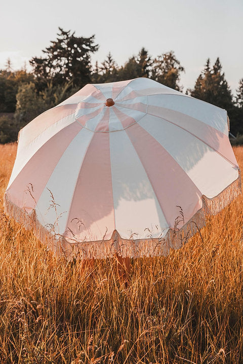 parasoll retro rosa striper søt MONCHIQE Amorosa Striped Soft Coral