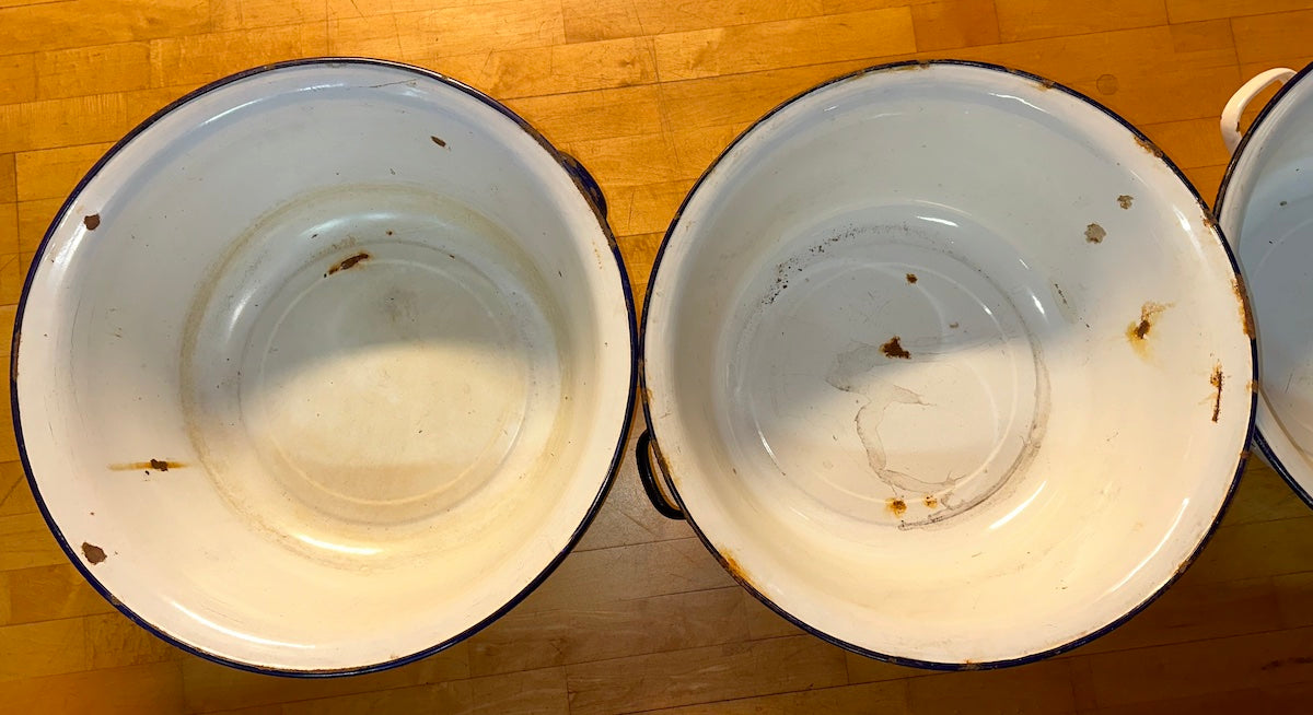 Stor Vintage Emaljebalje, Hvit - Ø65cm