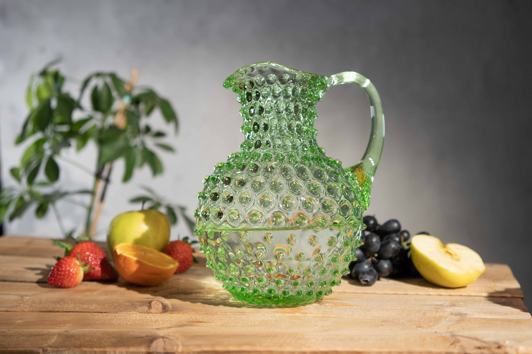 karaffel mugge grønn krystall glass klimchi lightgreen hobnail jug nettbutikk tønsberg interiør