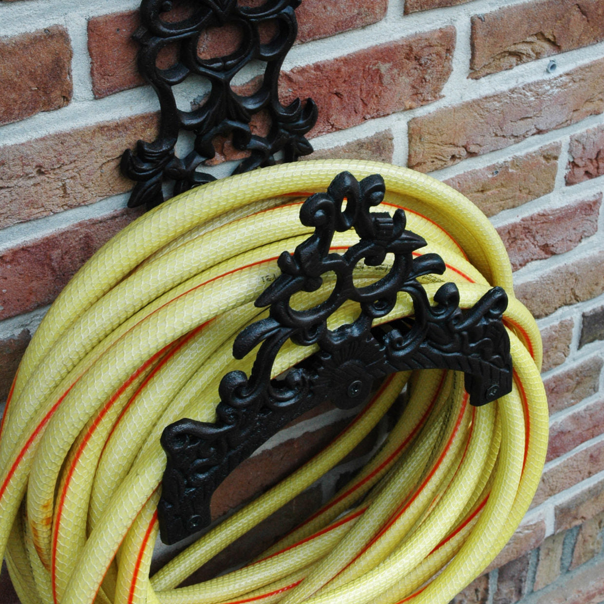 slangeholder støpejern klassisk vegg holder hageslange