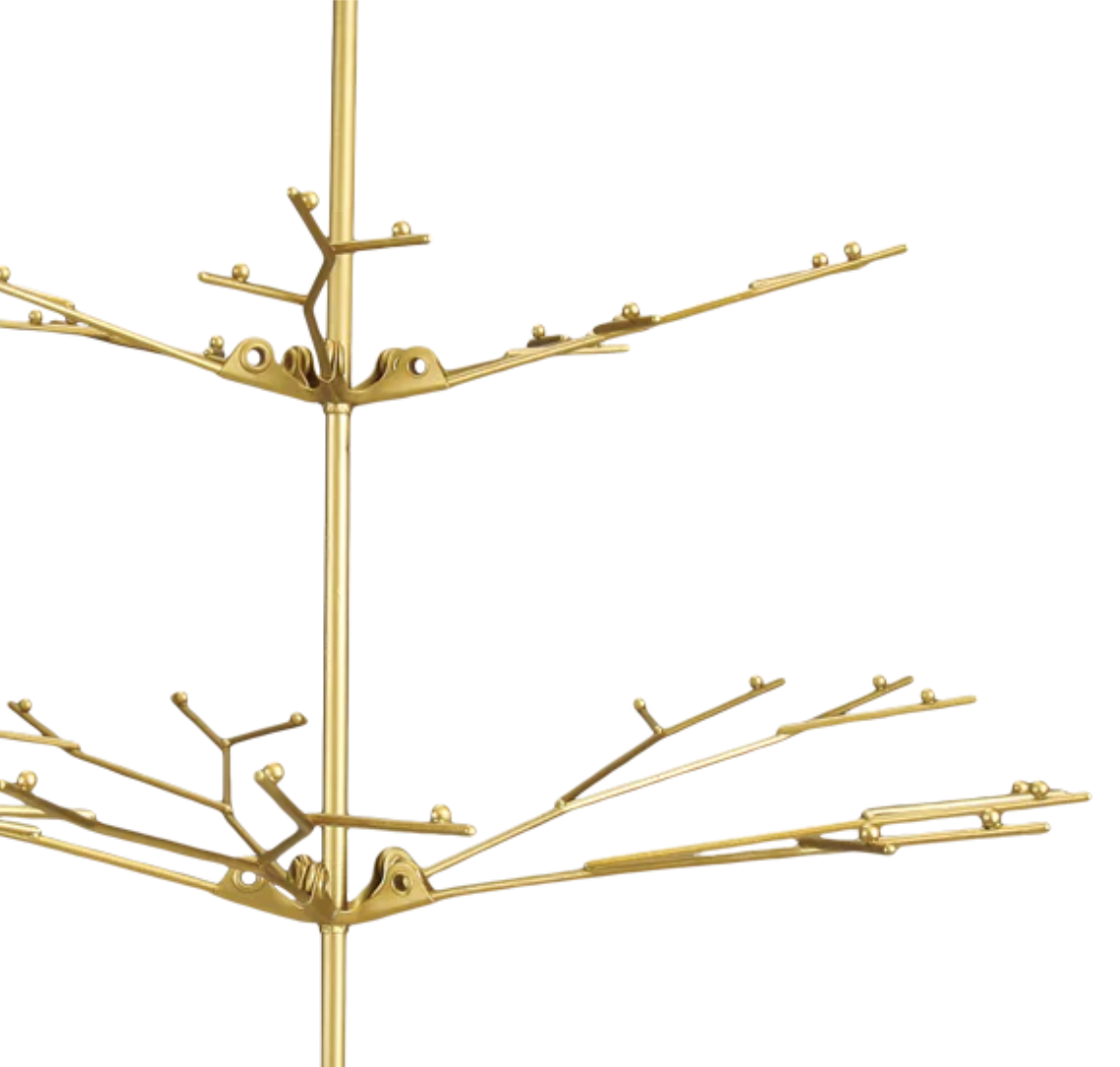 metalltre til dekor og pynt