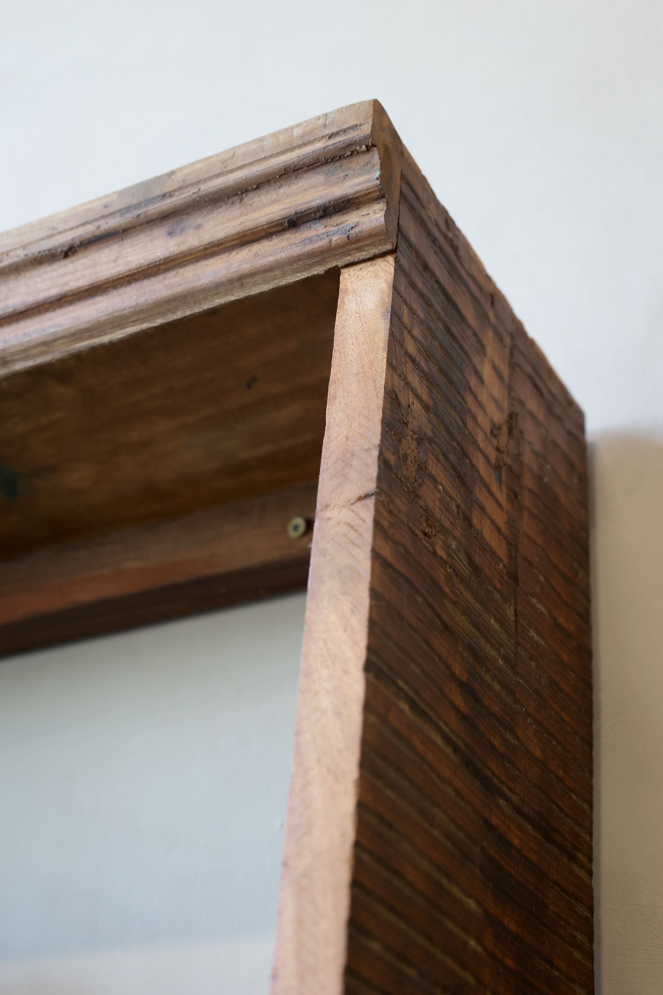 Rustikk Trehylle - 62x162cm