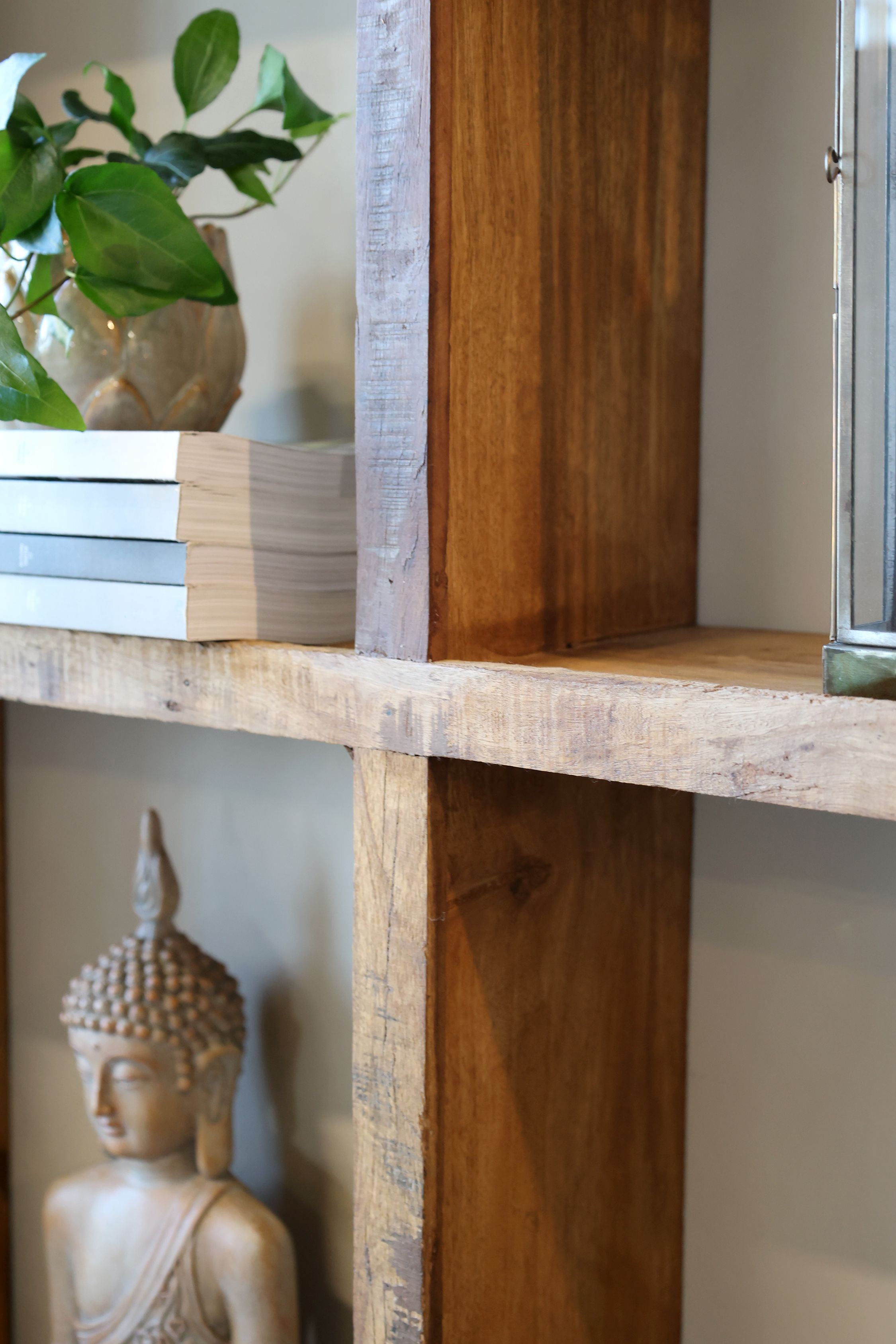 Rustikk Trehylle - 94x152cm